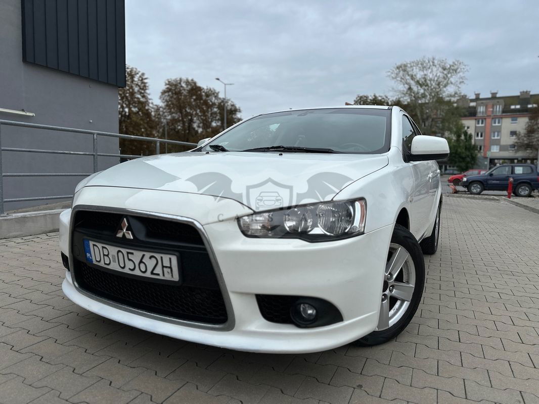 Mitsubishi Lancer IX 2010