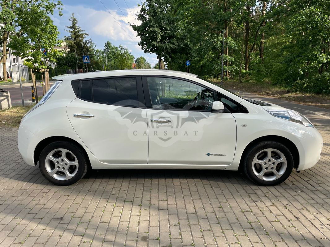 Nissan Leaf 30kWh Acenta 2016