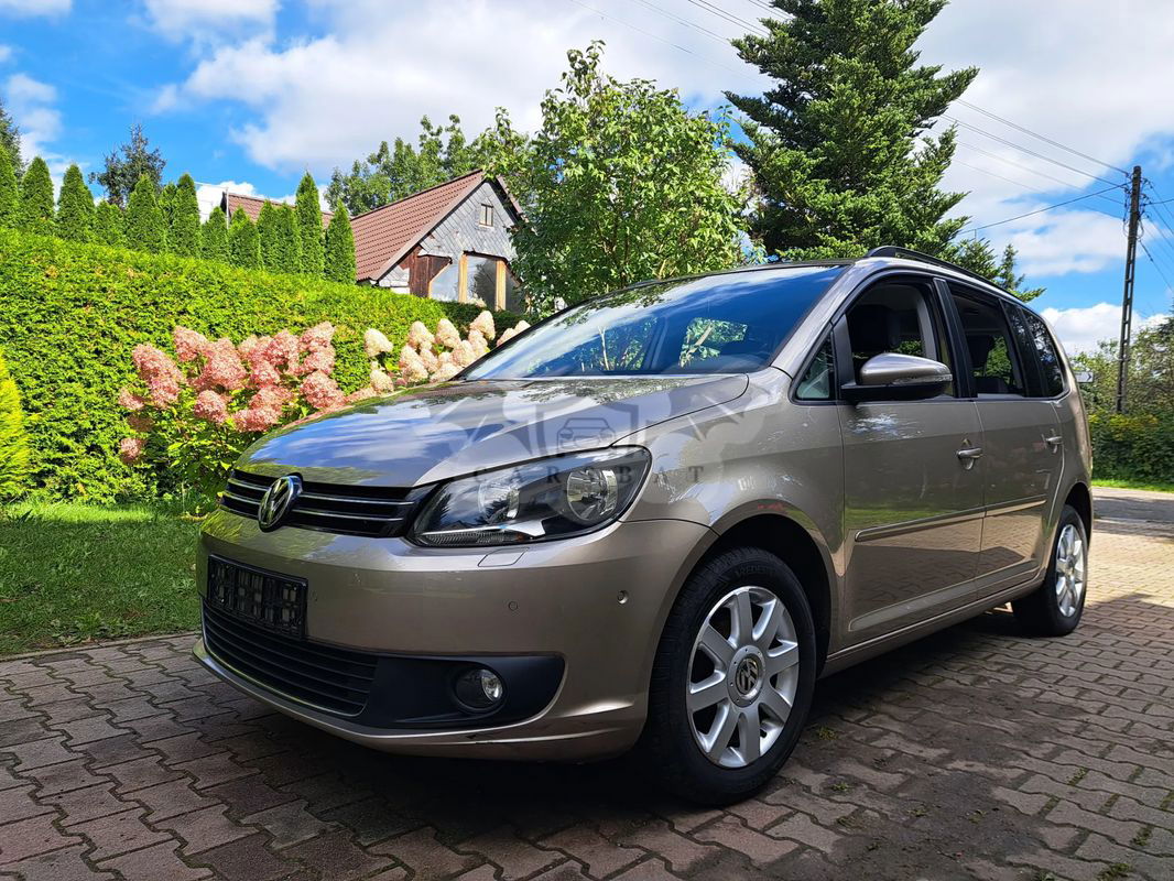 Volkswagen Touran II 1.6 TDI DPF Comfortline DSG 2013