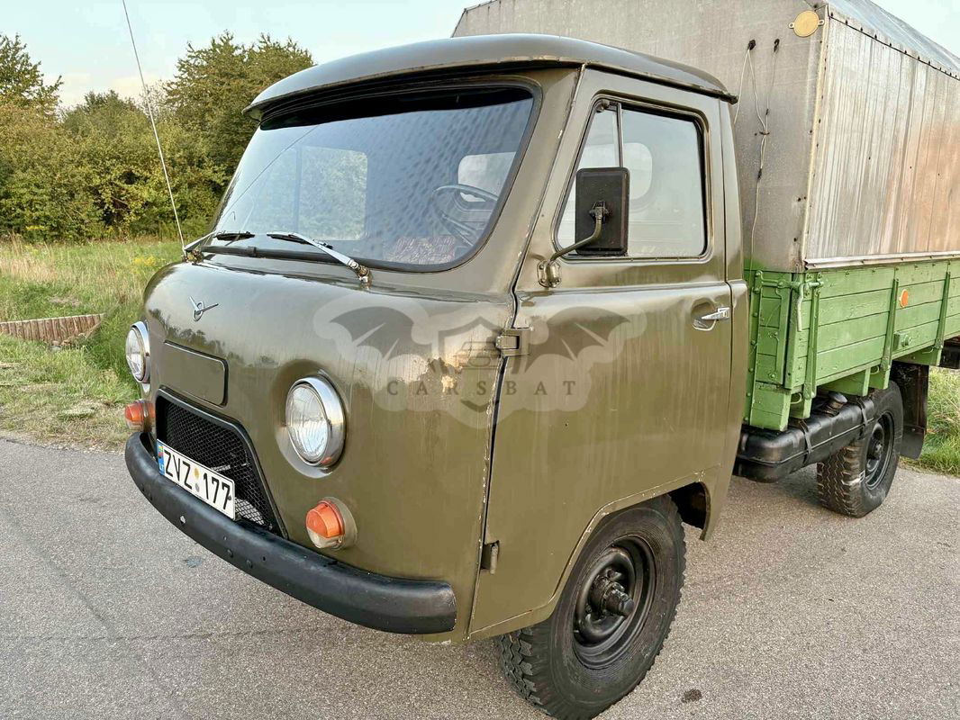 Uaz 1987