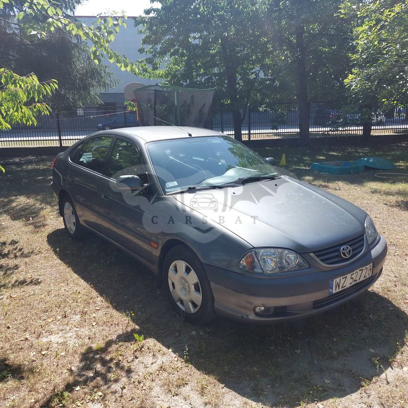 Toyota Avensis I 2.0 VVT-i Sol 2002