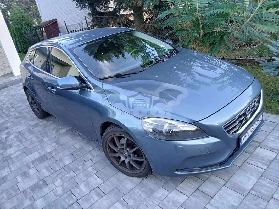 Volvo V40 II D2 Base 2013