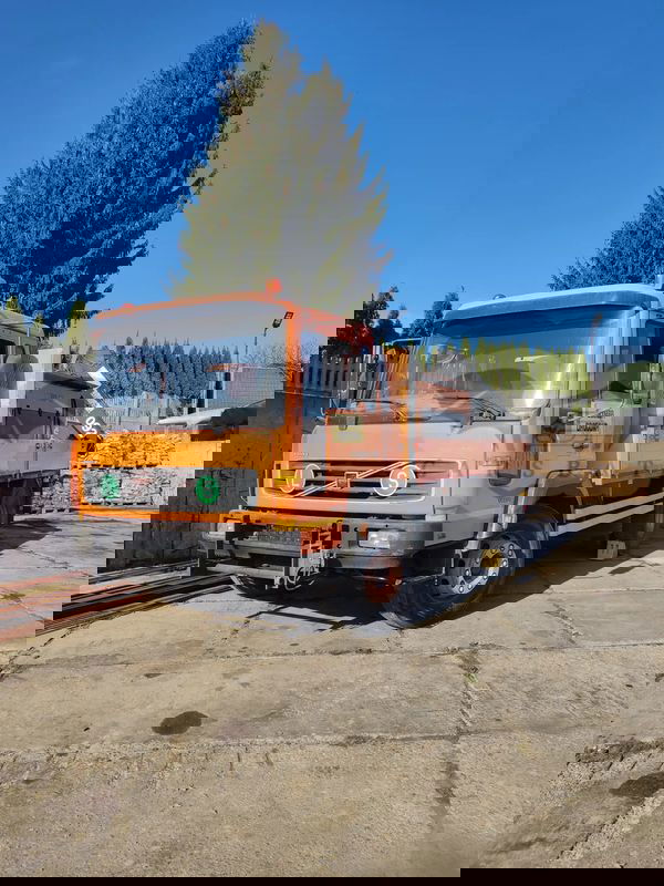 Volvo FL 2000