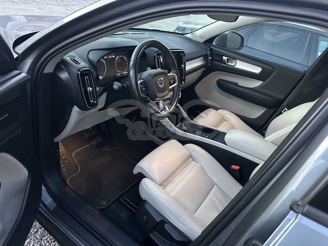 Volvo XC40 D4 AWD 2019