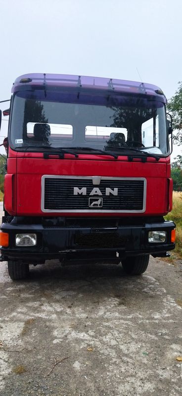 Man 26-372 1995