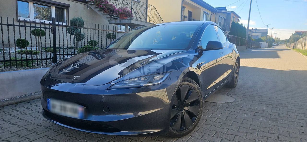 Tesla Model 3 Langstreckenbatterie Hinterradantrieb 2024