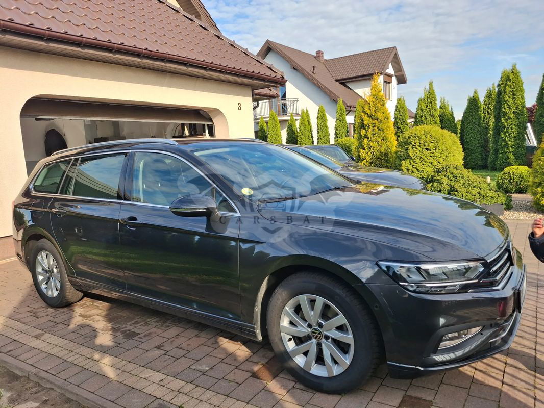Volkswagen Passat B8 2.0 TDI EVO Business DSG 2021