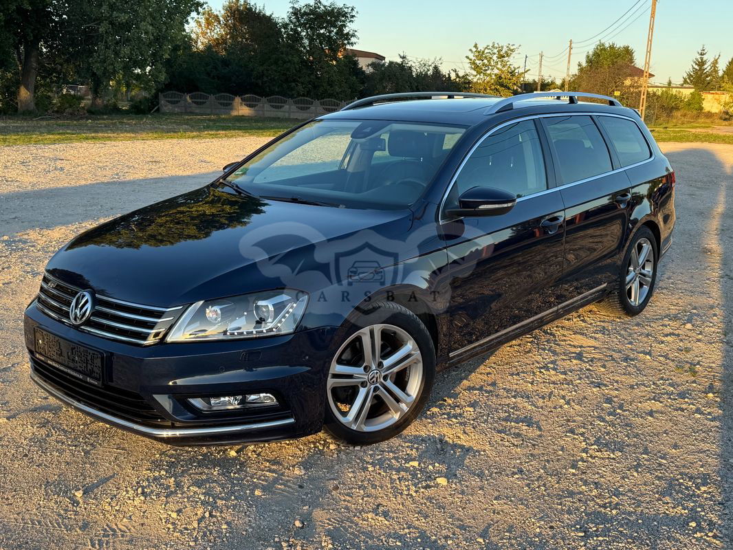 Volkswagen Passat B7 Variant 2.0 TDI DSG BlueMotion Technology R-Line 2012