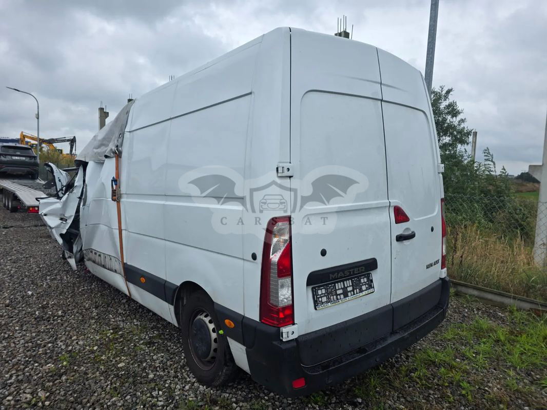 Renault Master 2023