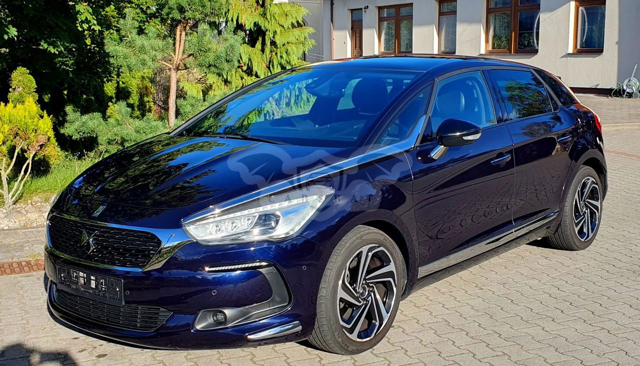 DS DS5 2017