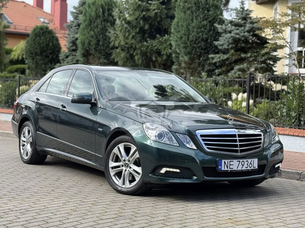 Mercedes-Benz E W212/W207 250 CGI BlueEffICIENCY Avantgarde 2011