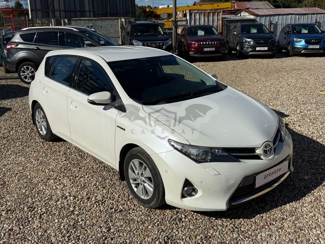 Toyota Auris II 2013