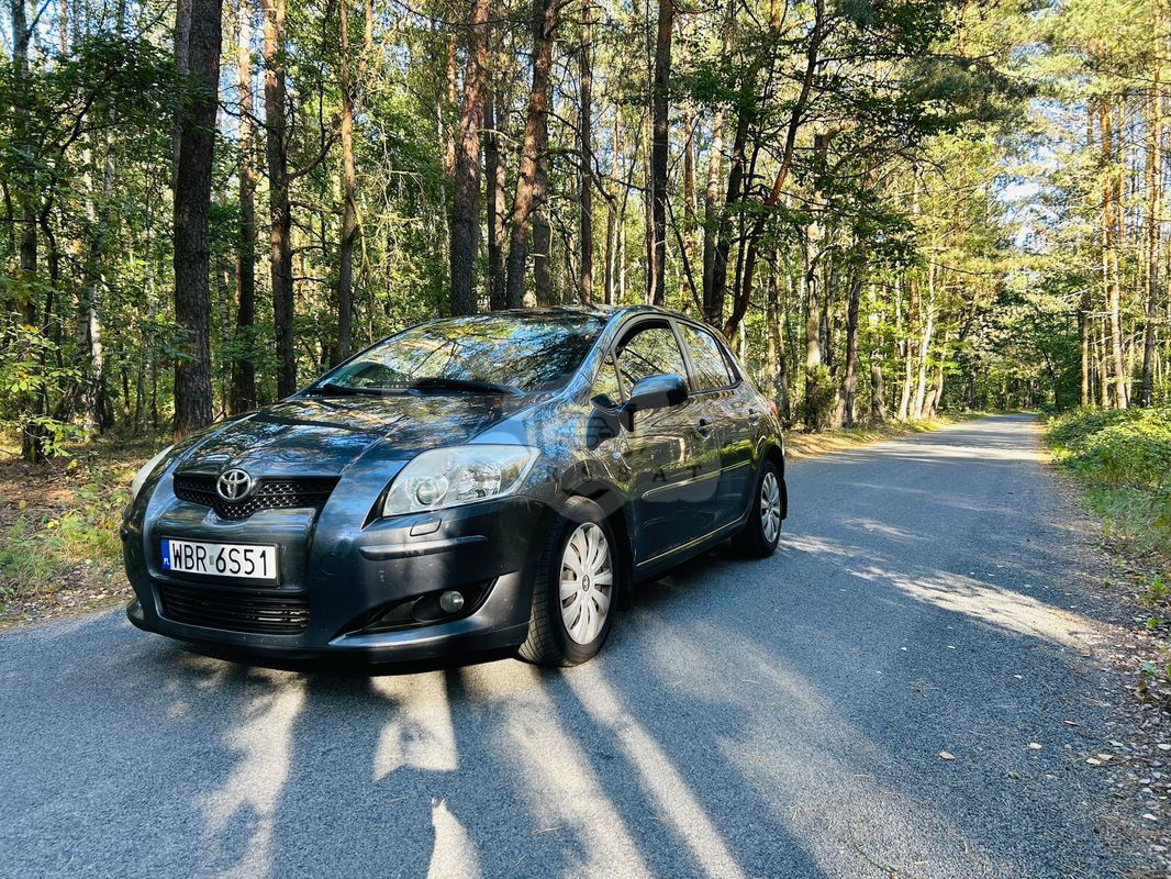 Toyota Auris I 2.0 D-4D 2007