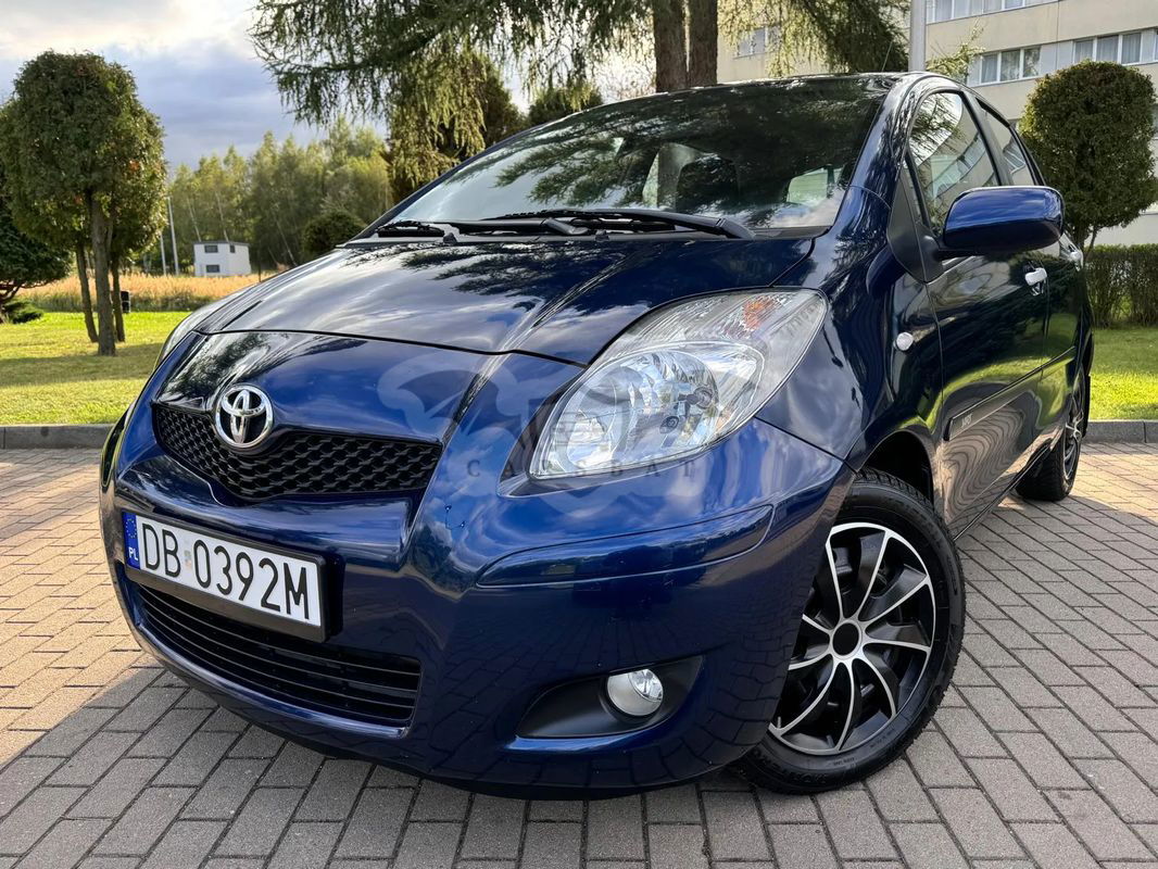Toyota Yaris II 1.33 VVT-i Life 2010