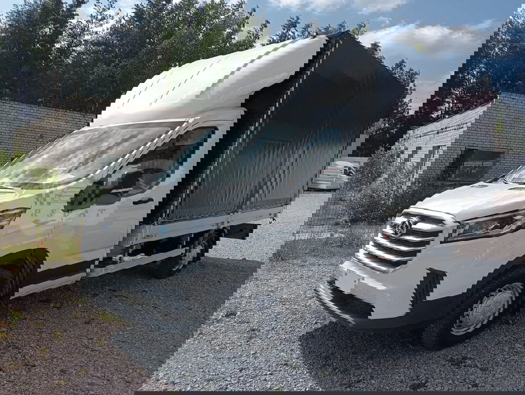 Maxus Deliver 9 2025