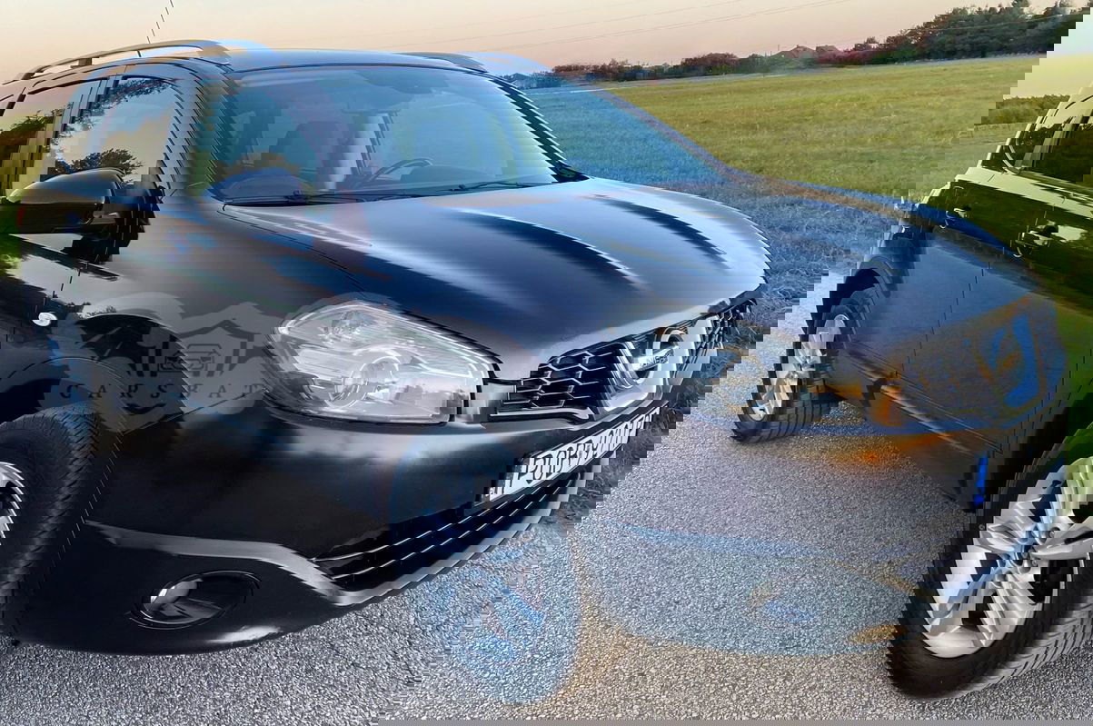Nissan Qashqai 2.0 Tekna Premium 2010