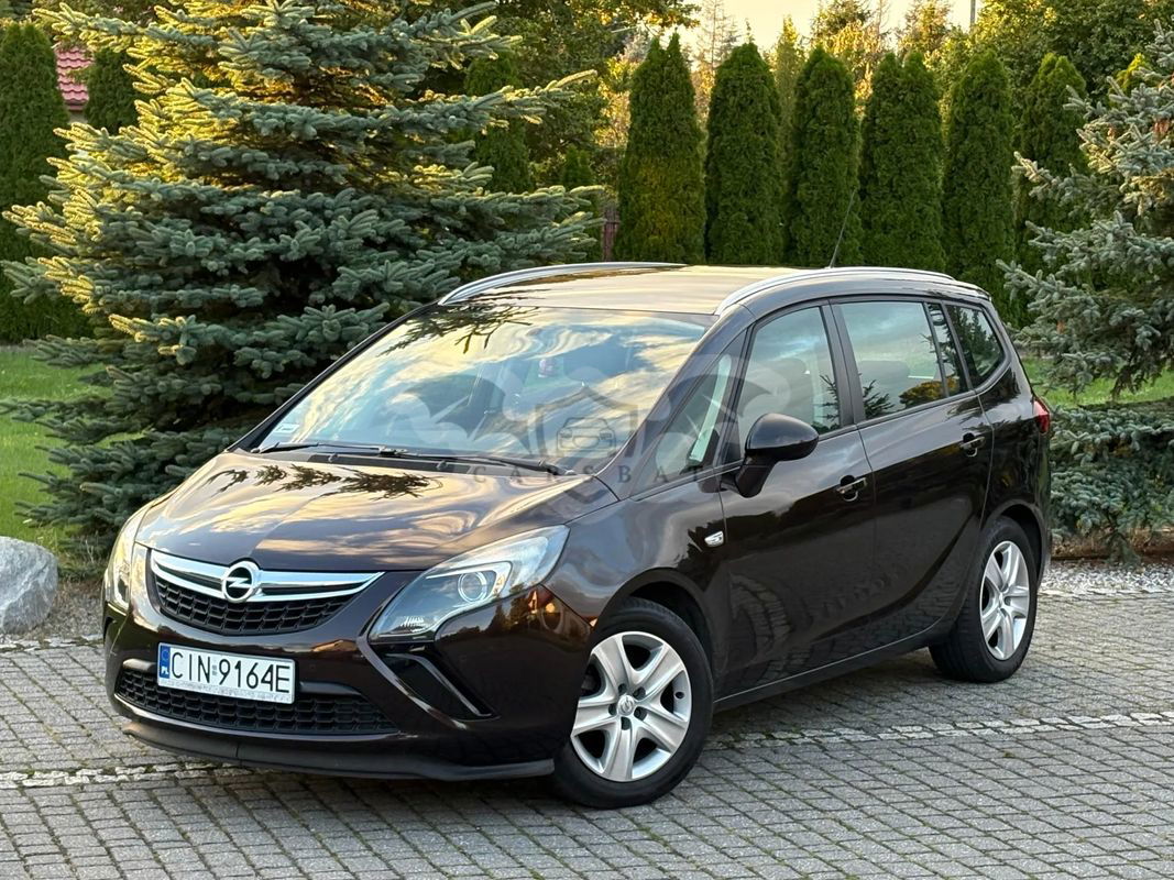 Opel Zafira C 1.4 T Elite 2013