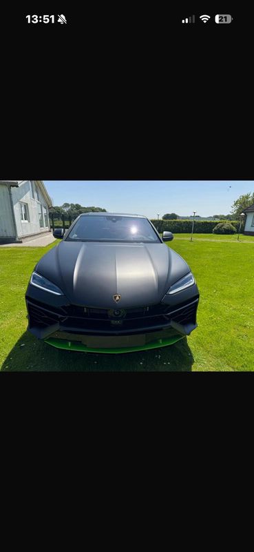Lamborghini Urus 2025