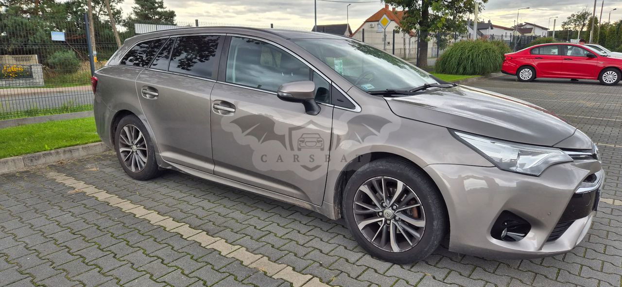 Toyota Avensis III 1.8 Prestige 2015