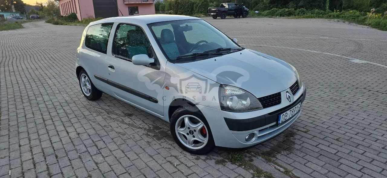Renault Clio II 1.2 16V Authentique 2002