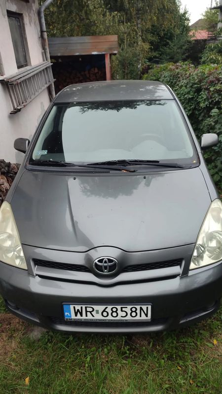 Toyota Corolla Seria E12 2004
