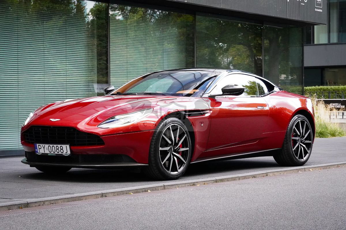 Aston Martin DB11 V12 Coupe 2018