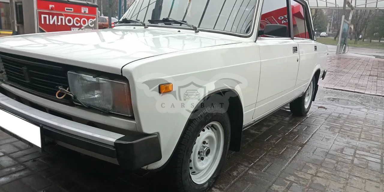 Lada 2105 1500 (21053) 1992