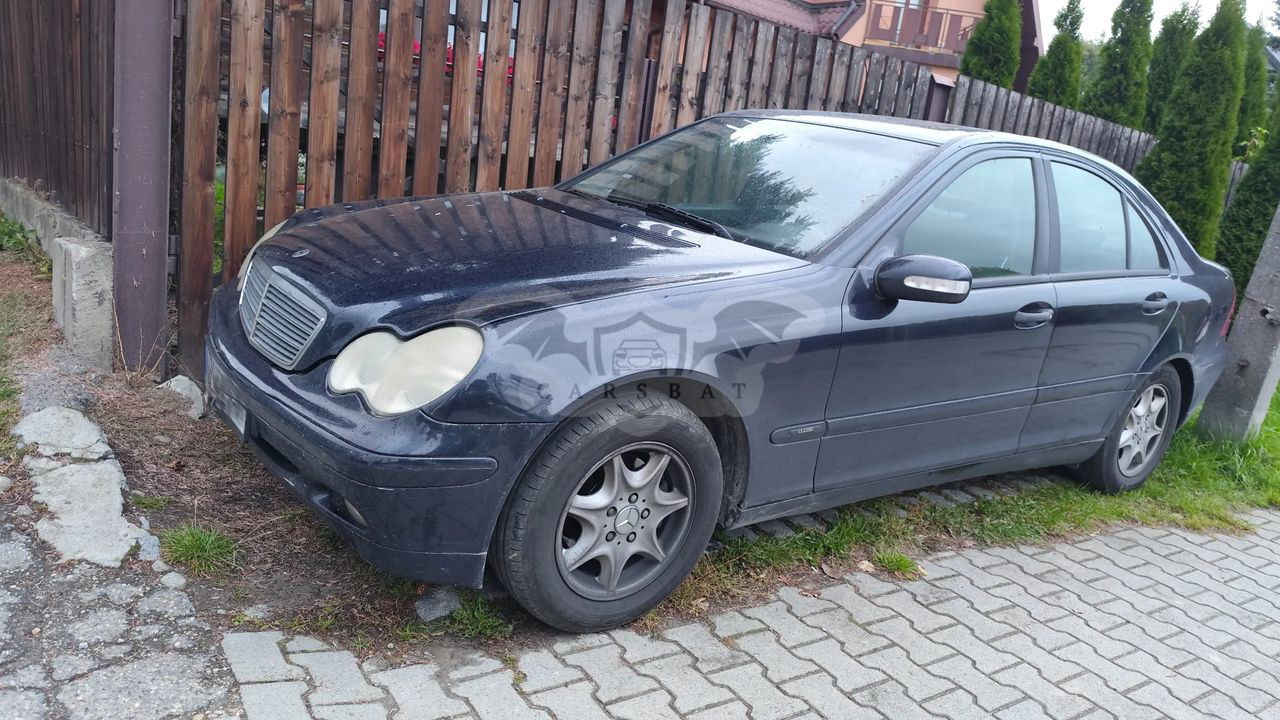 Mercedes-Benz C W203 2004