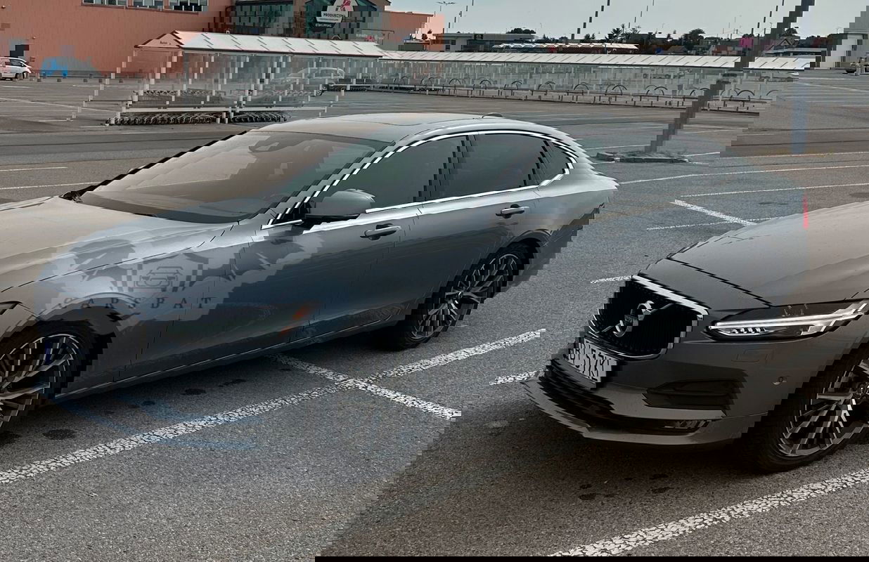 Volvo S90 T5 Momentum 2017