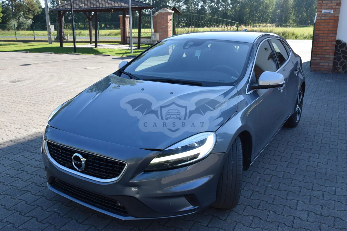Volvo V40 II D2 Drive-E SCR R-Design Momentum 2019