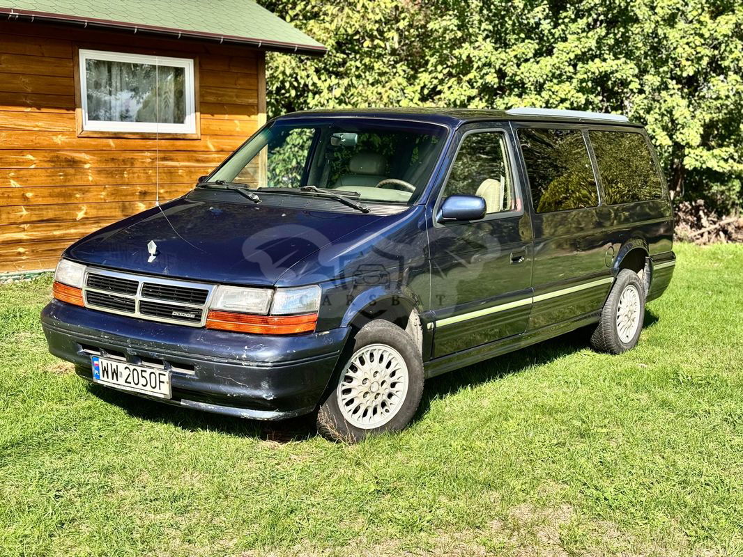 Chrysler Town & Country II 3.8L LXi 1998