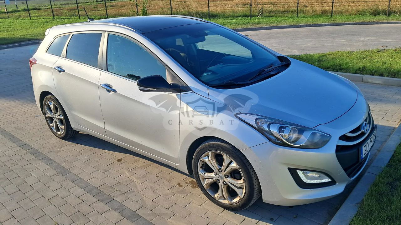 Hyundai i30 II 1.6 CRDI Fifa World Cup Edition 2014