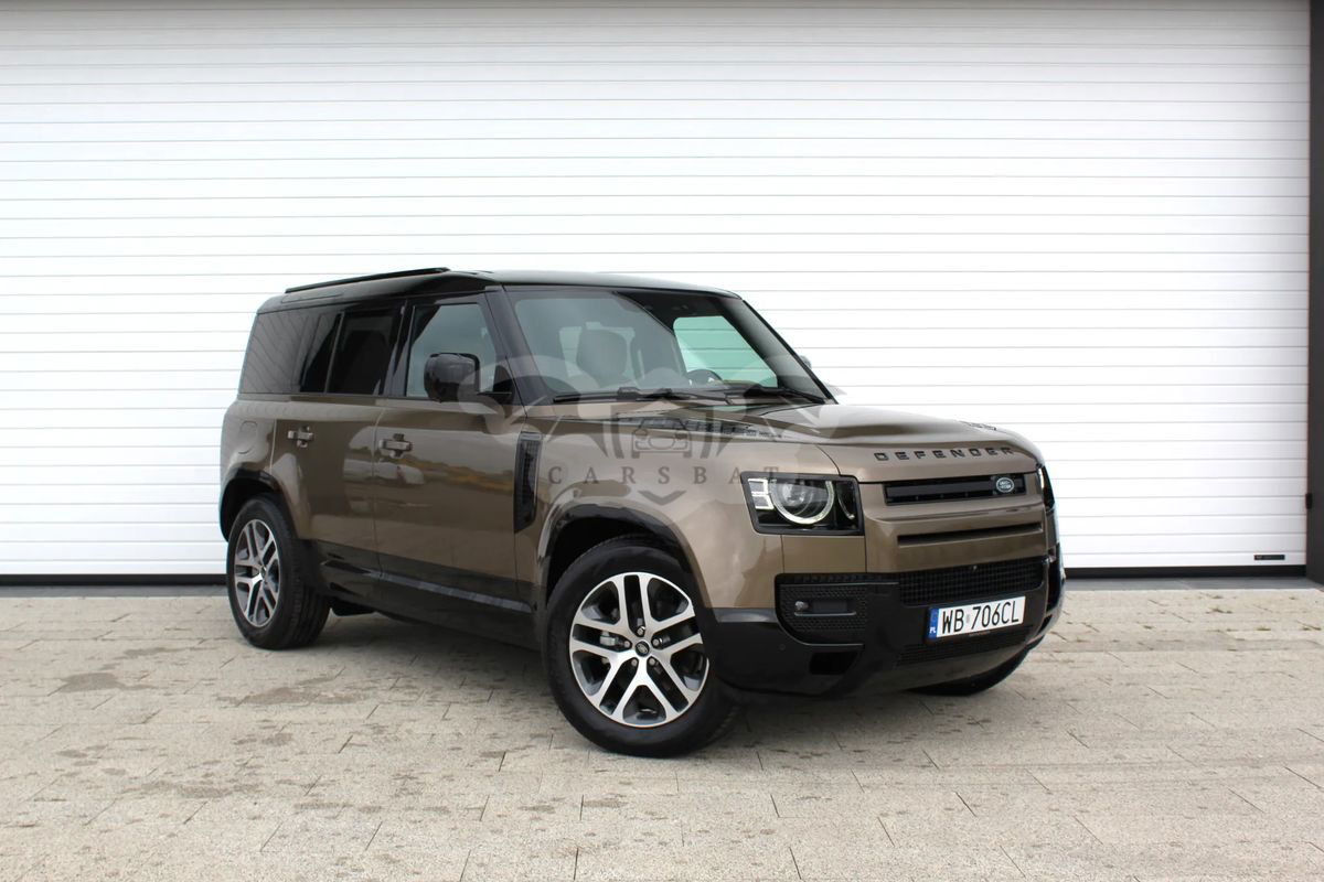 Land Rover Defender 2024