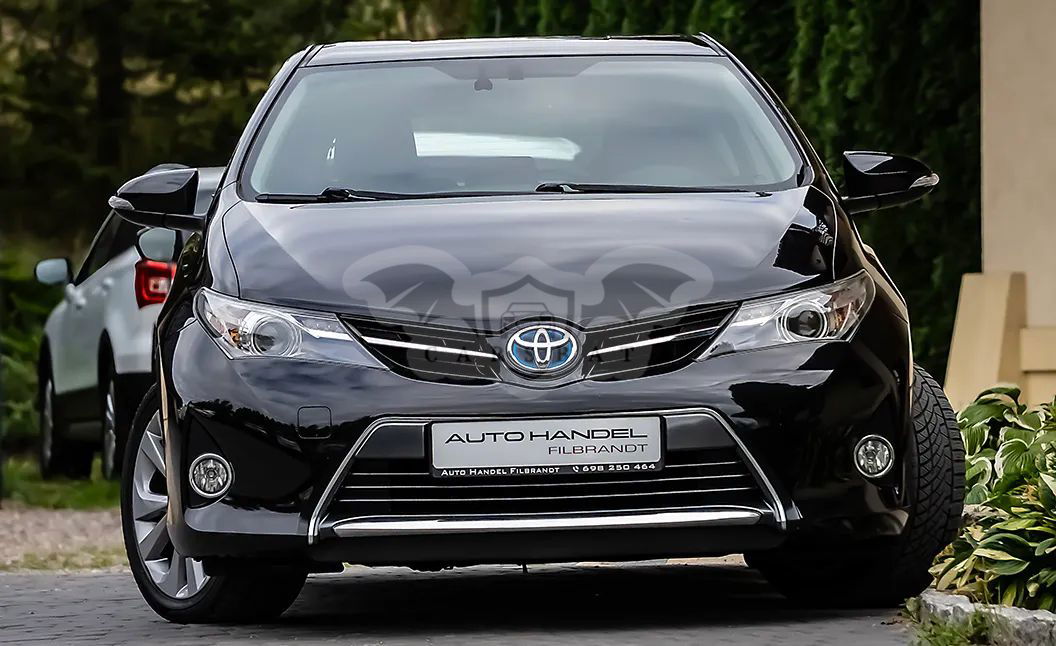 Toyota Auris II 1.8 HSD Luna 2013