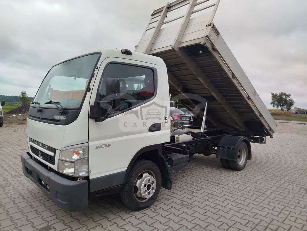 Mitsubishi Fuso Canter 2010
