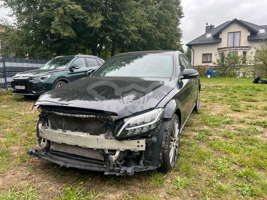 Mercedes-Benz C W205 200 4MATIC 9G-TRONIC 2019