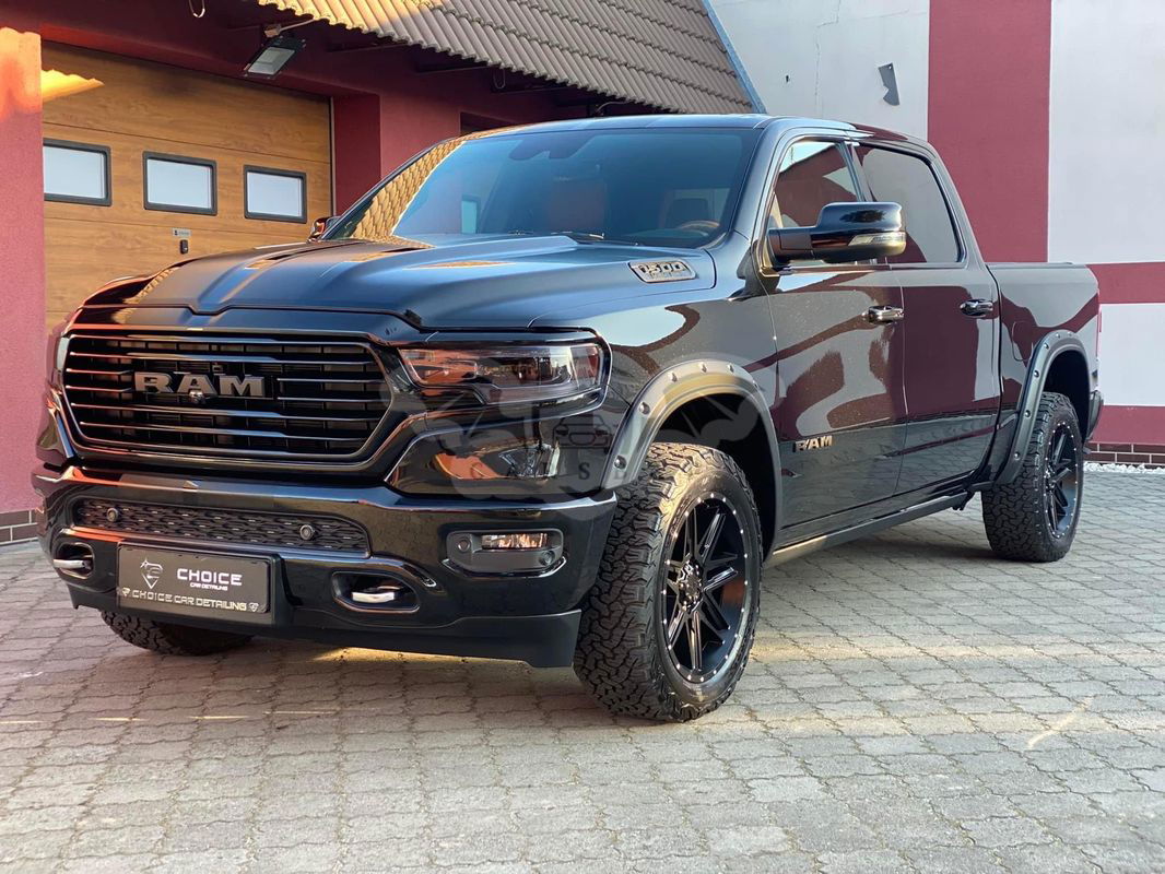 RAM 1500 5.7 Crew Cab Longbed Longhorn Chrome 2019