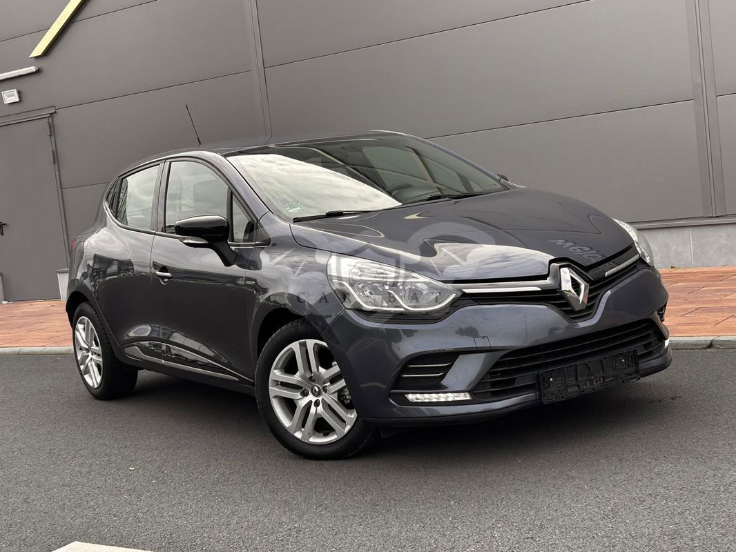 Renault Clio IV 1.2 16V 75 LIMITED 2013