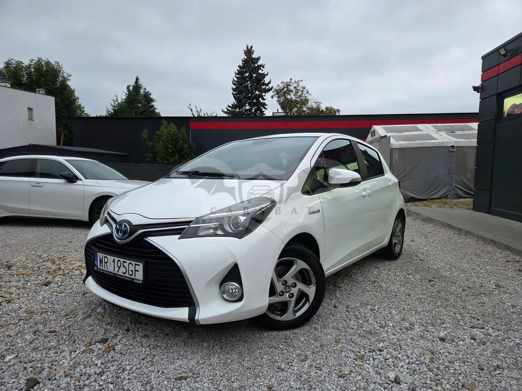 Toyota Yaris III Hybrid 100 Premium 2014