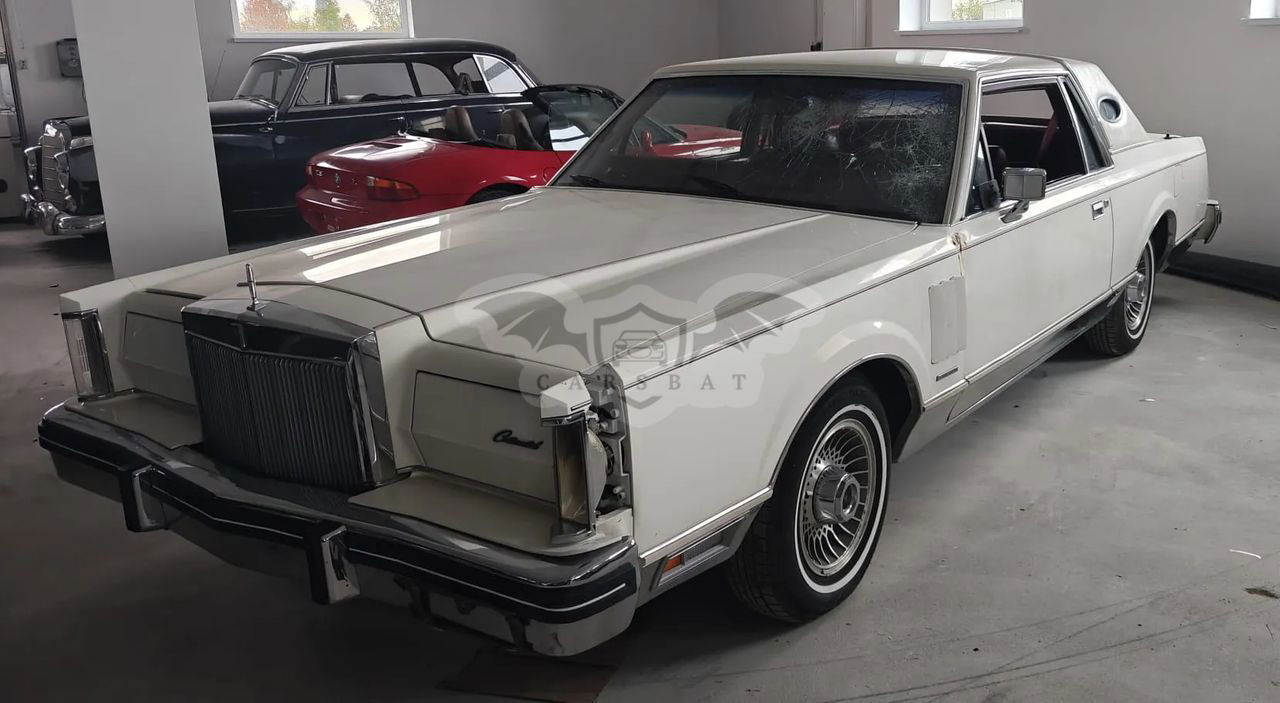 Lincoln Mark VII 5.0 Bill Blass 1983