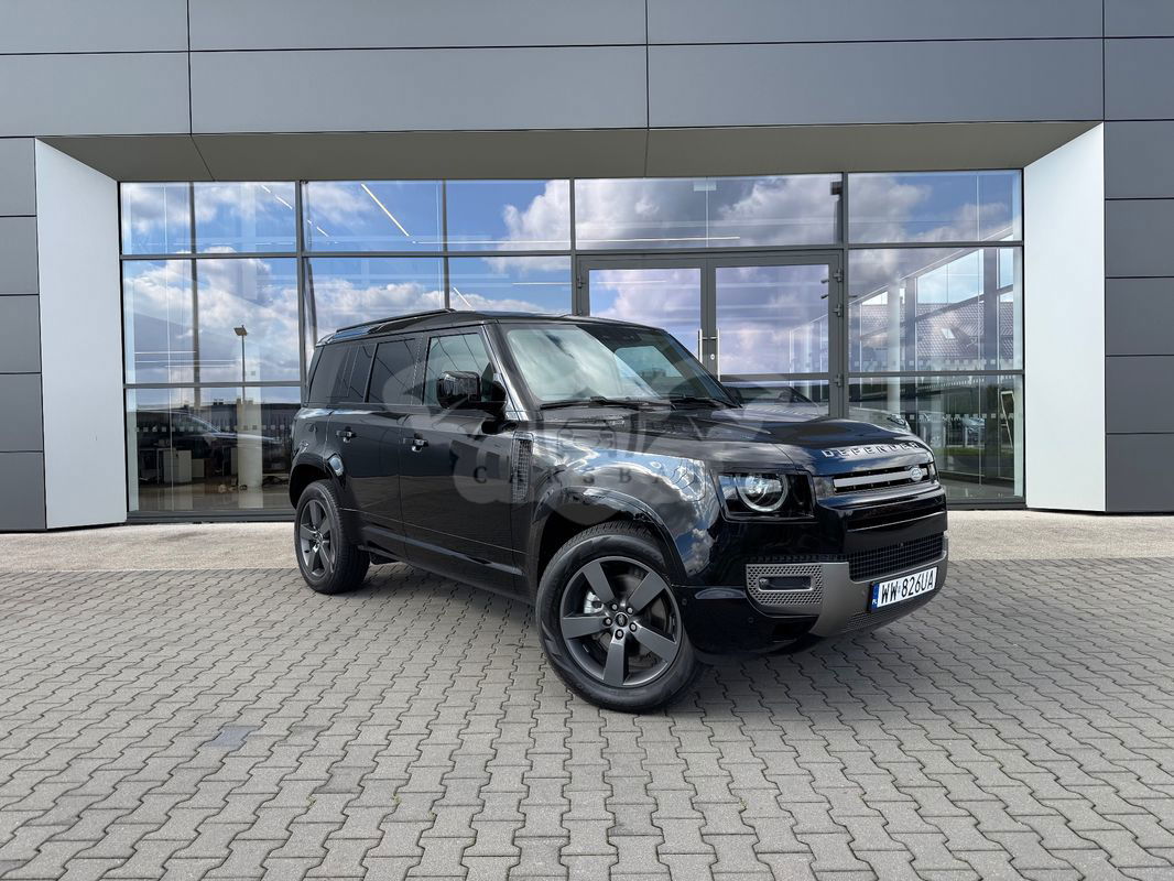 Land Rover Defender 110 D200 X-Dynamic SE 2024