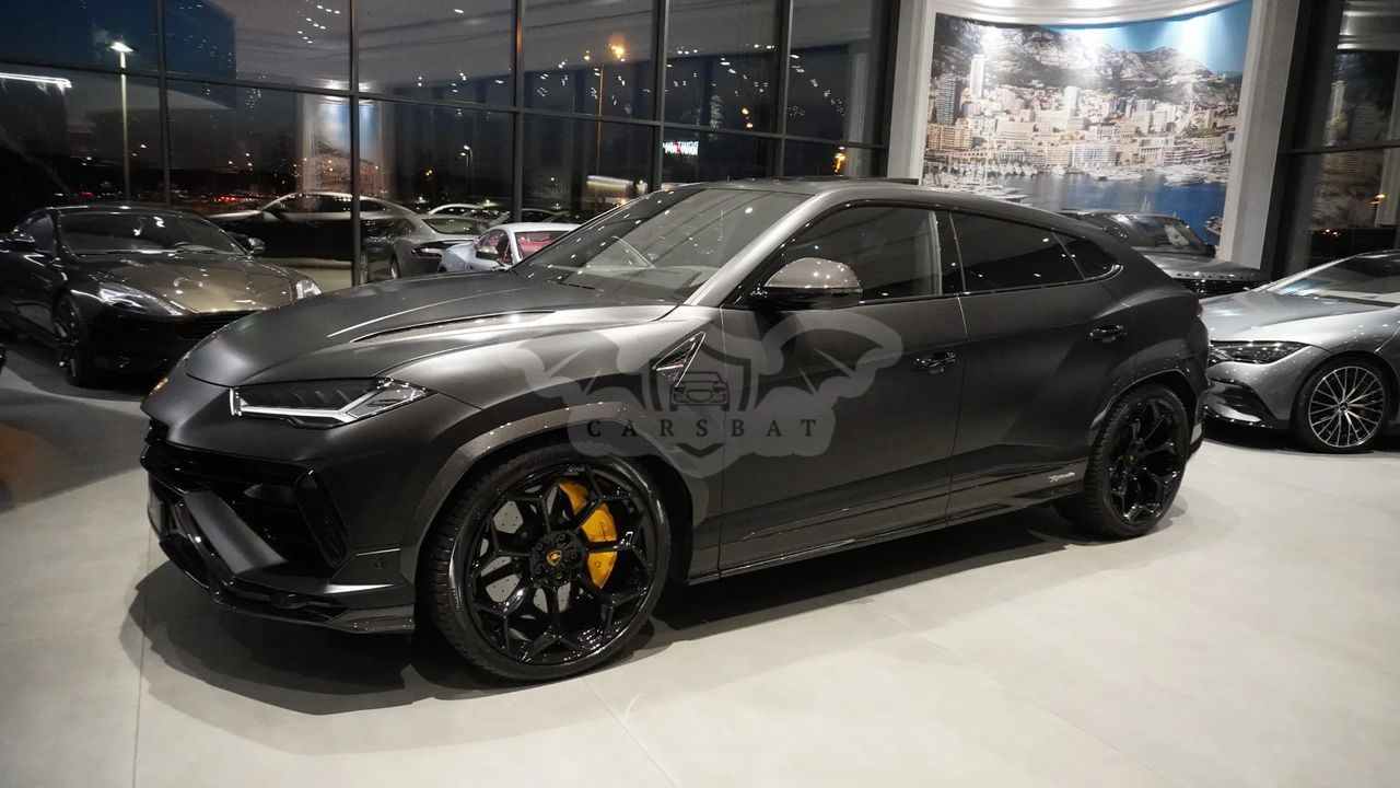 Lamborghini Urus 2024