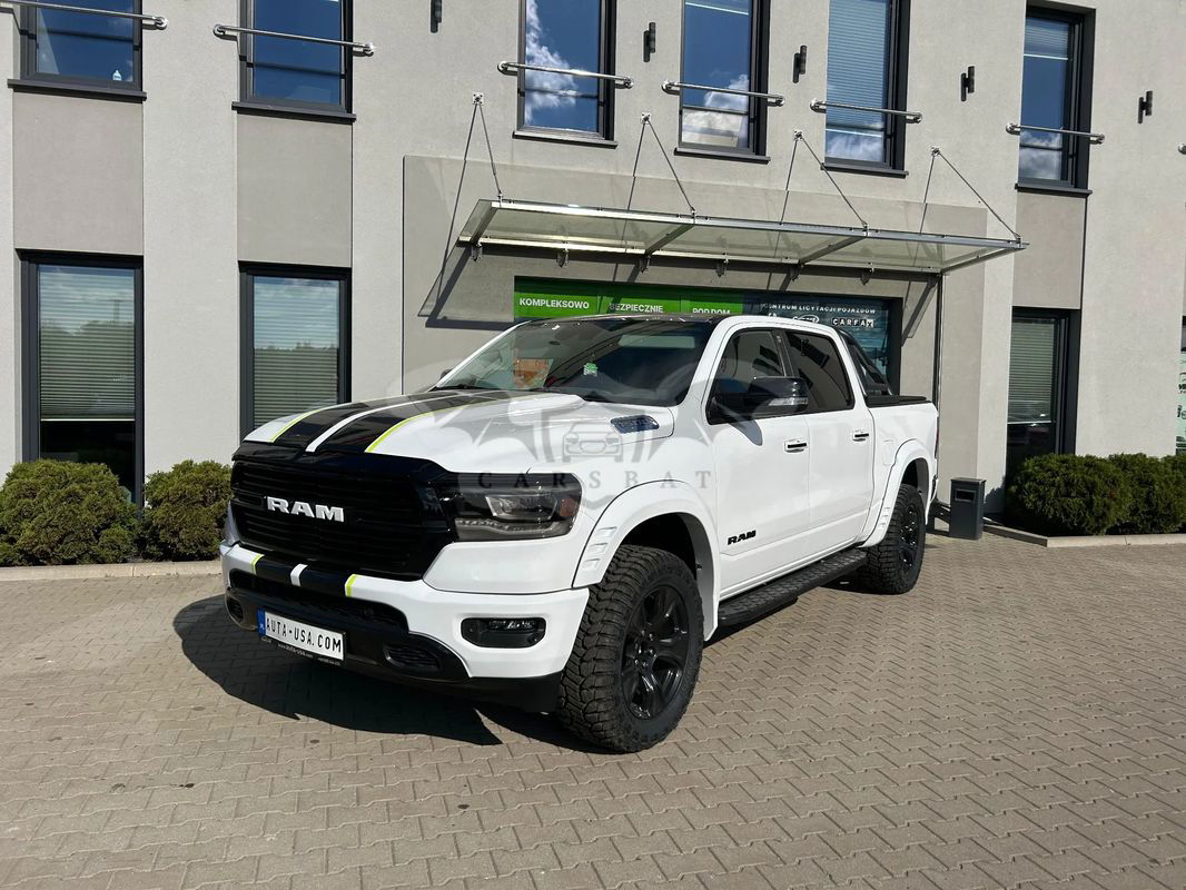RAM 1500 Crew Cab Longbed Laramie 2021