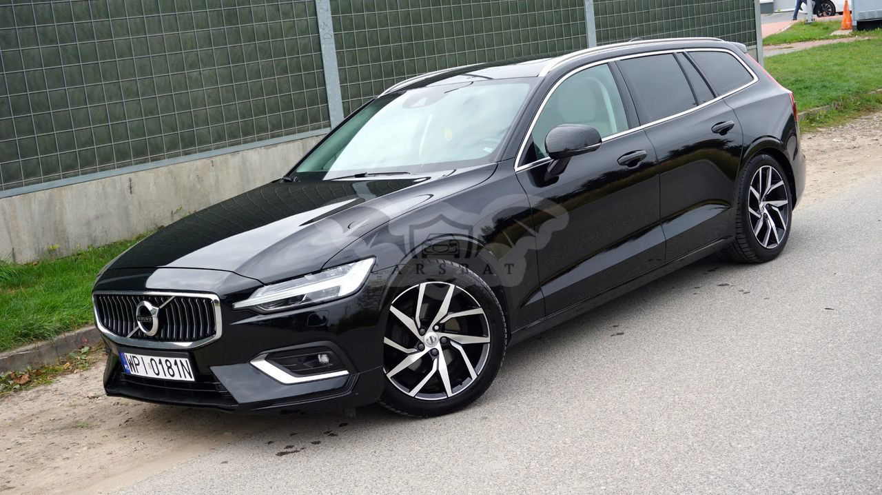Volvo V60 II D4 AWD Momentum 2018
