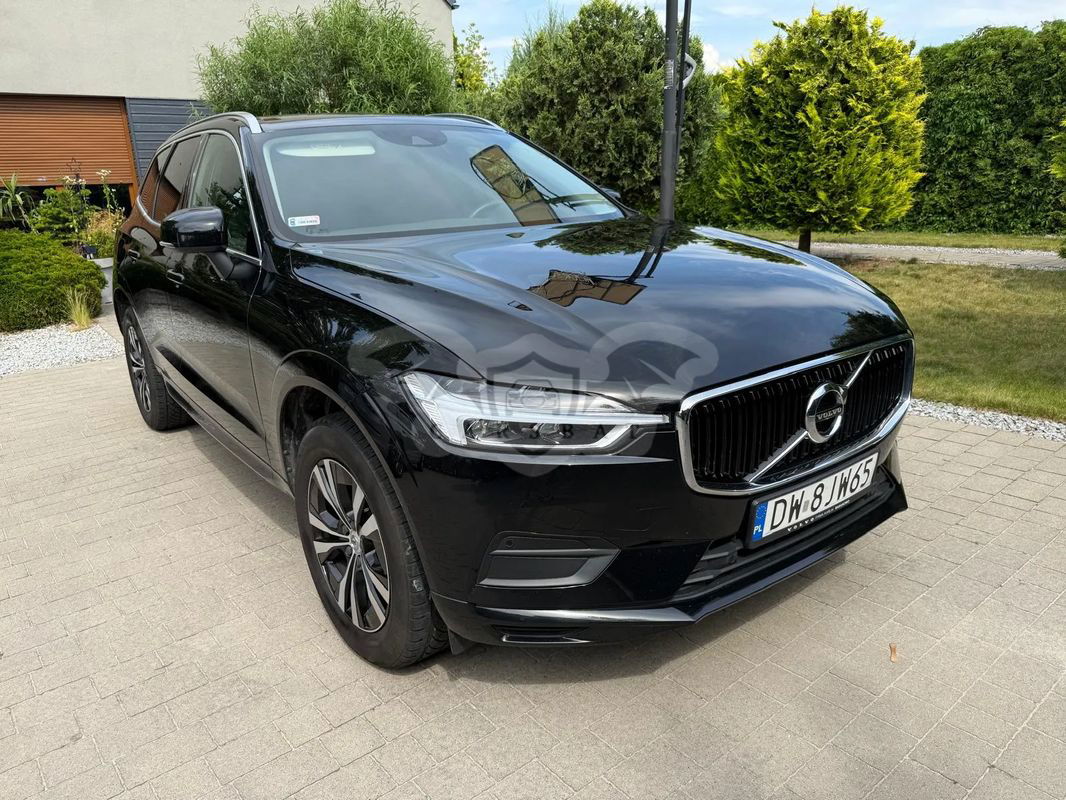 Volvo XC60 II T4 Momentum Pro 2020