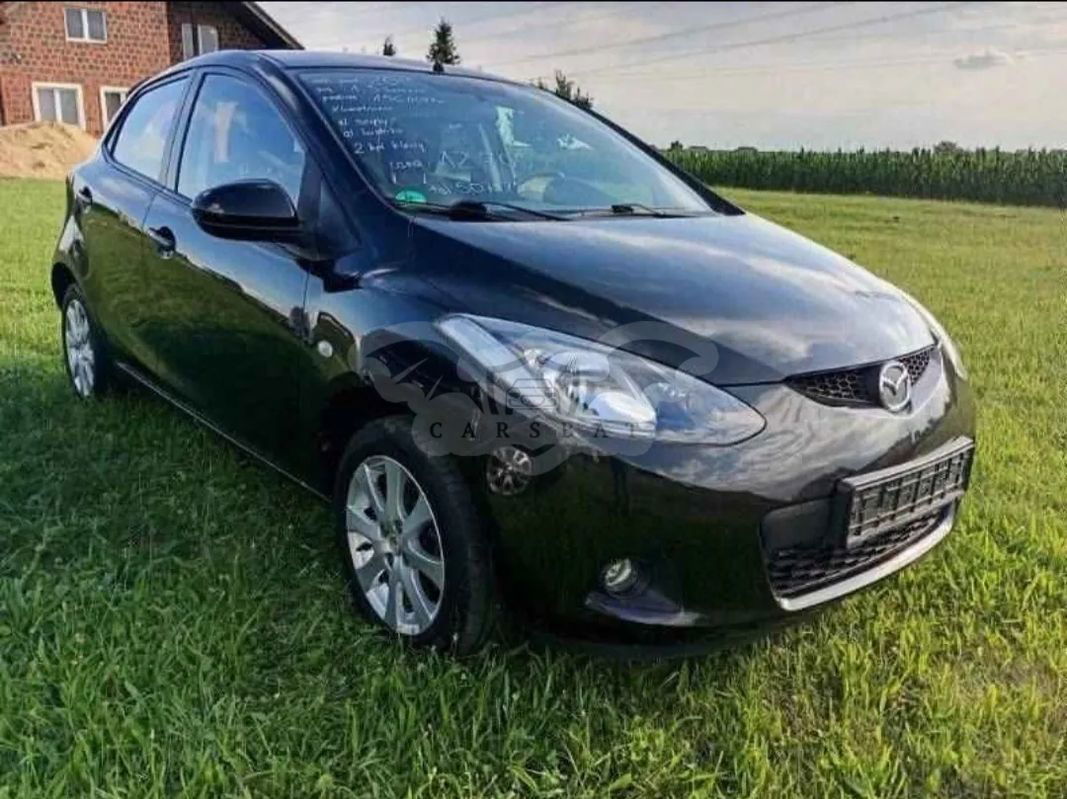 Mazda 2 II 2011