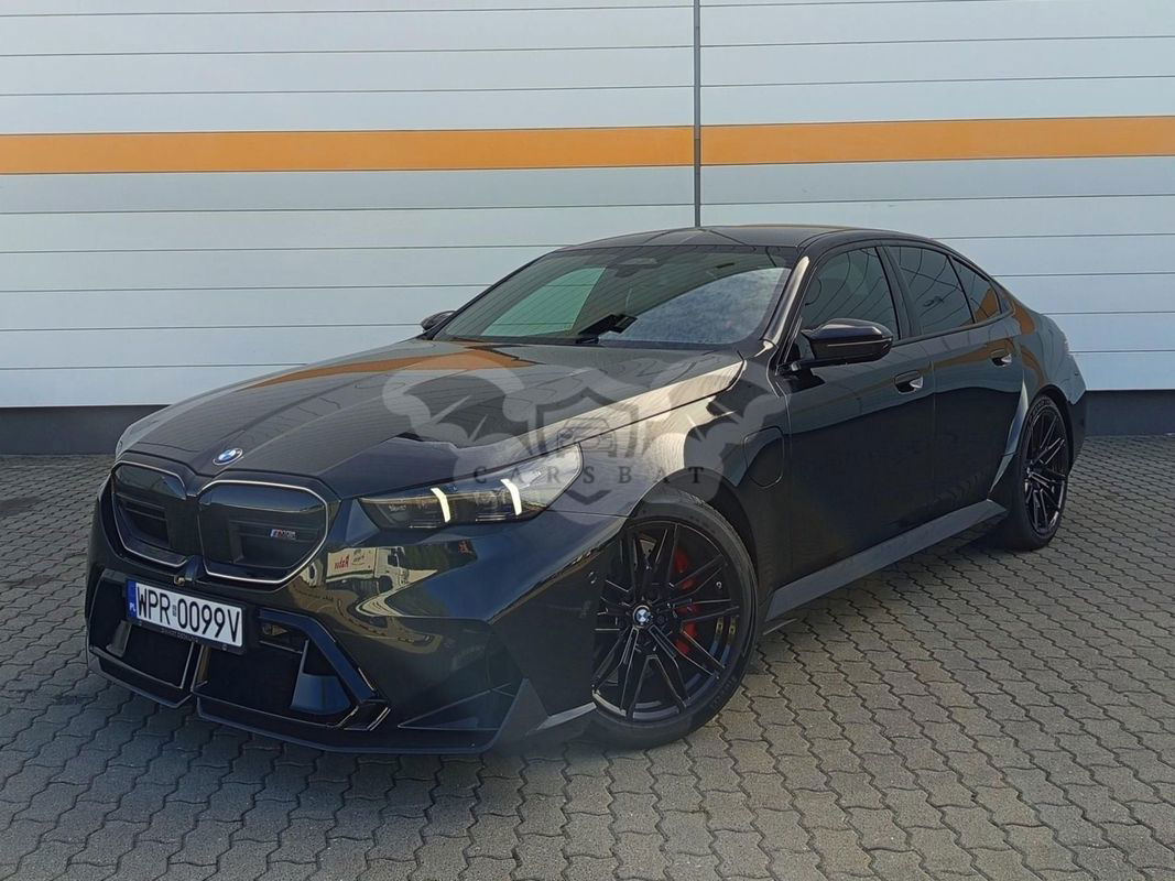 BMW M5 2025