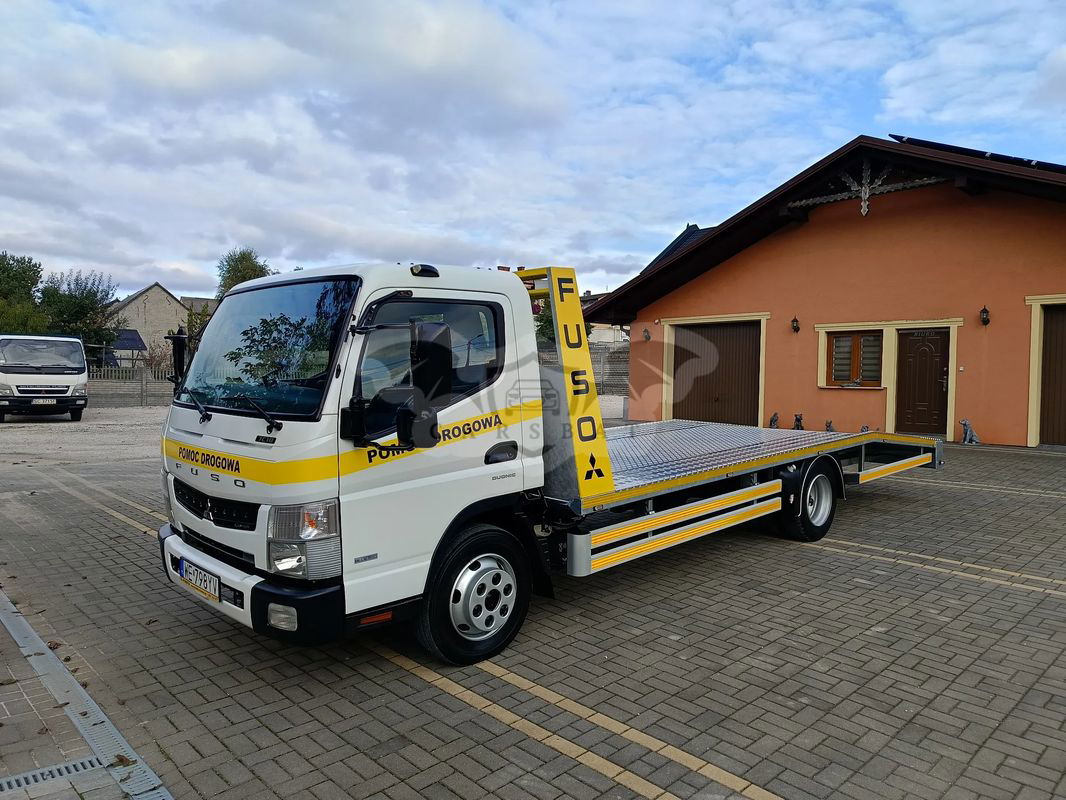 Mitsubishi Fuso Canter 2015