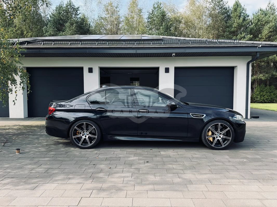 BMW M5 Standard 2016