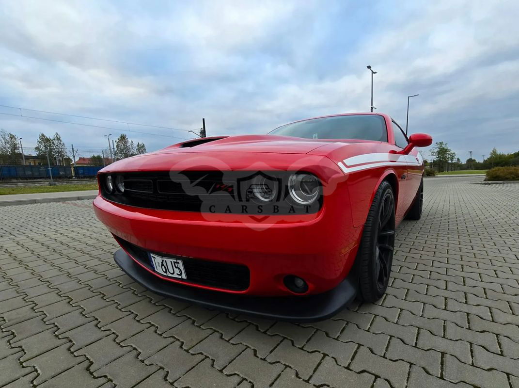 Dodge Challenger ver-5-7-r-t 2019